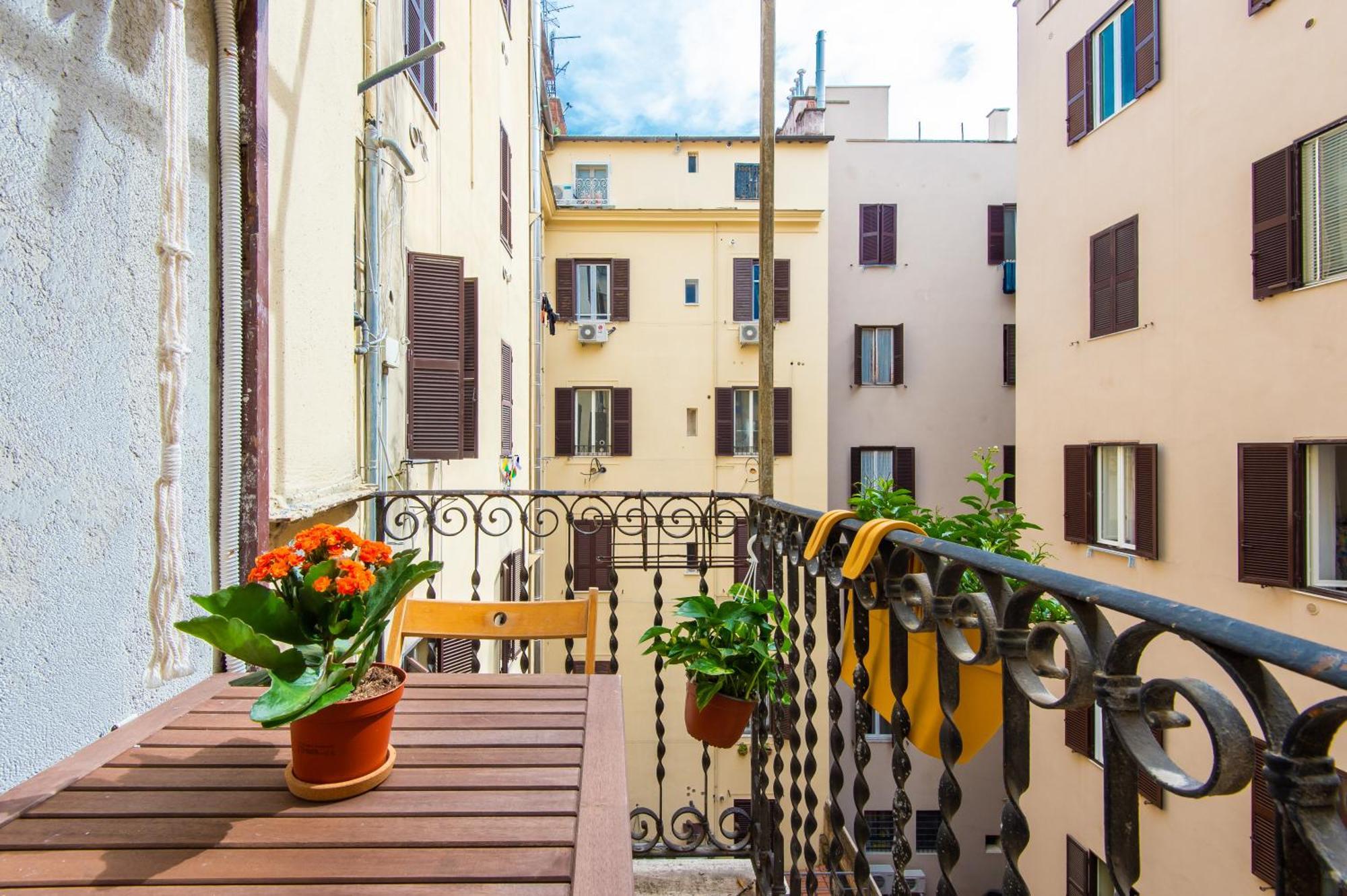 Cattaneo Monti Delizioso E Nuovissimo Appartamento Roma Exterior foto